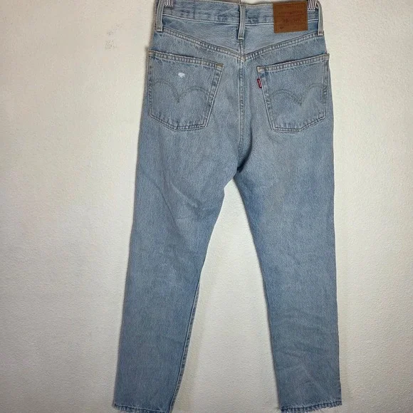 Levis 501 Jeans Womens 24x30 High Rise Straight Distressed Light Wash Raw Hem - Picture 3 of 13